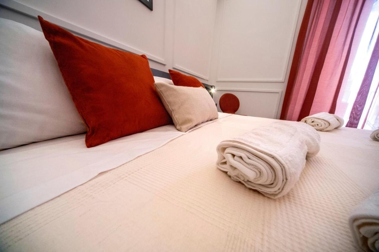 B&B Riccioli คาตาเนีย ภายนอก รูปภาพ